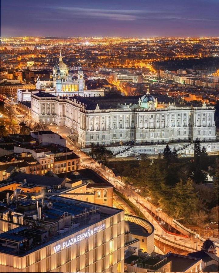 Apartament Puerta Del Sol House Madryt Zewnętrze zdjęcie