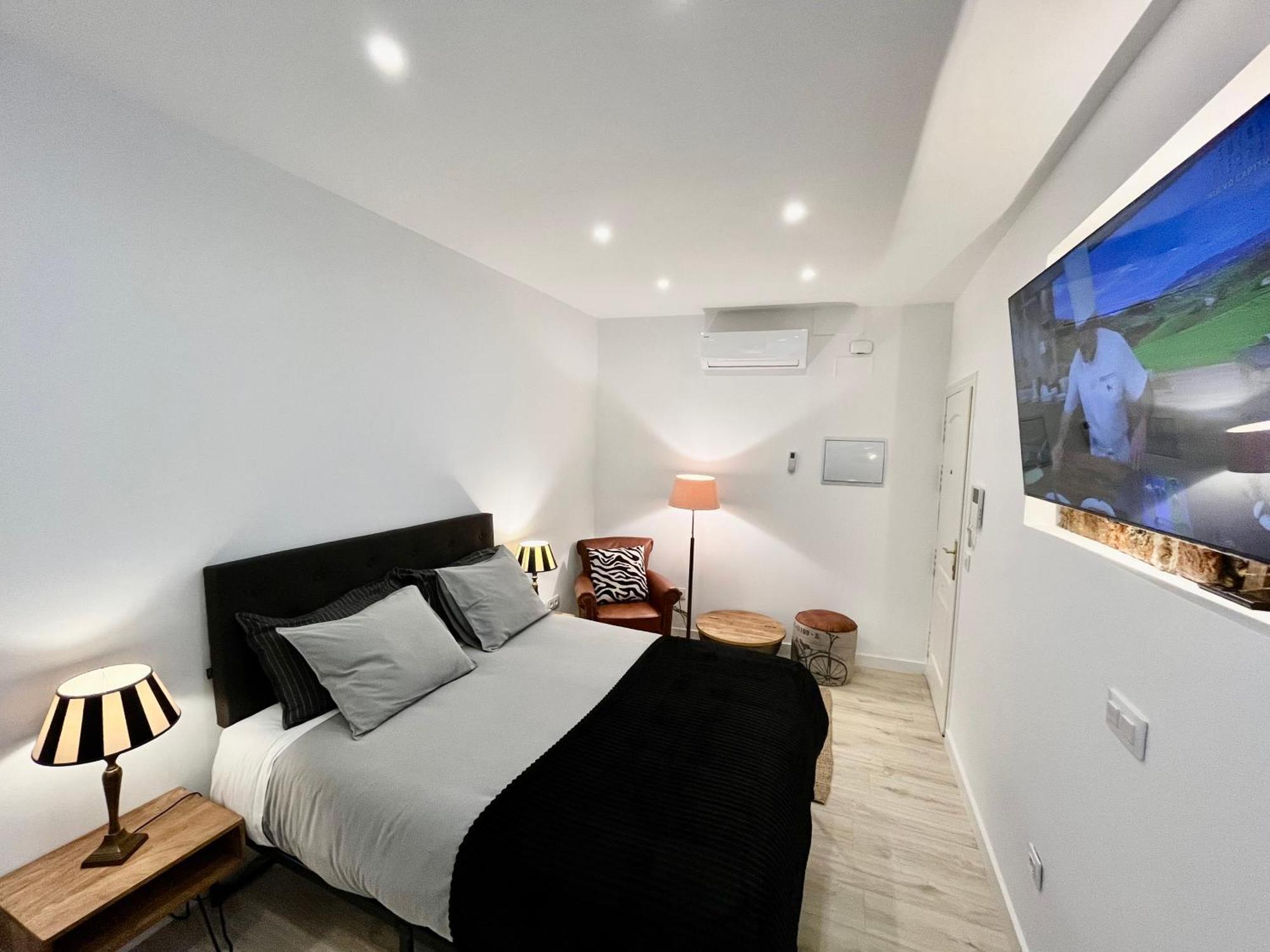 Apartament Puerta Del Sol House Madryt Zewnętrze zdjęcie
